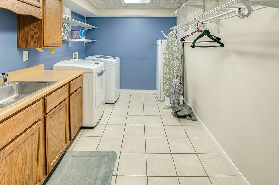 House, 4 Bedrooms | Bathroom | Towels