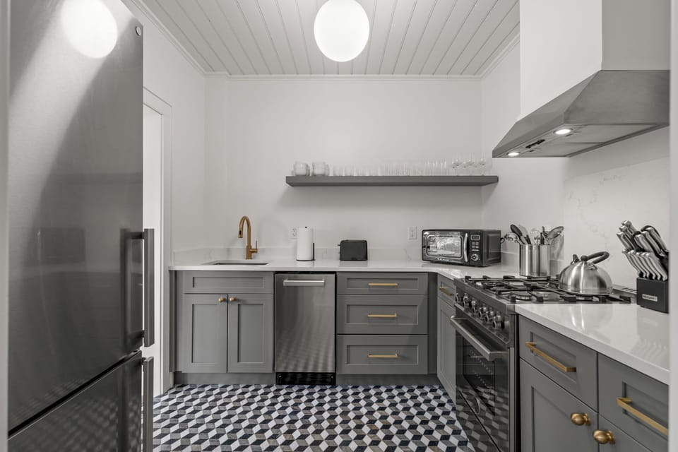 Fully equipped and freshly renovated kitchen