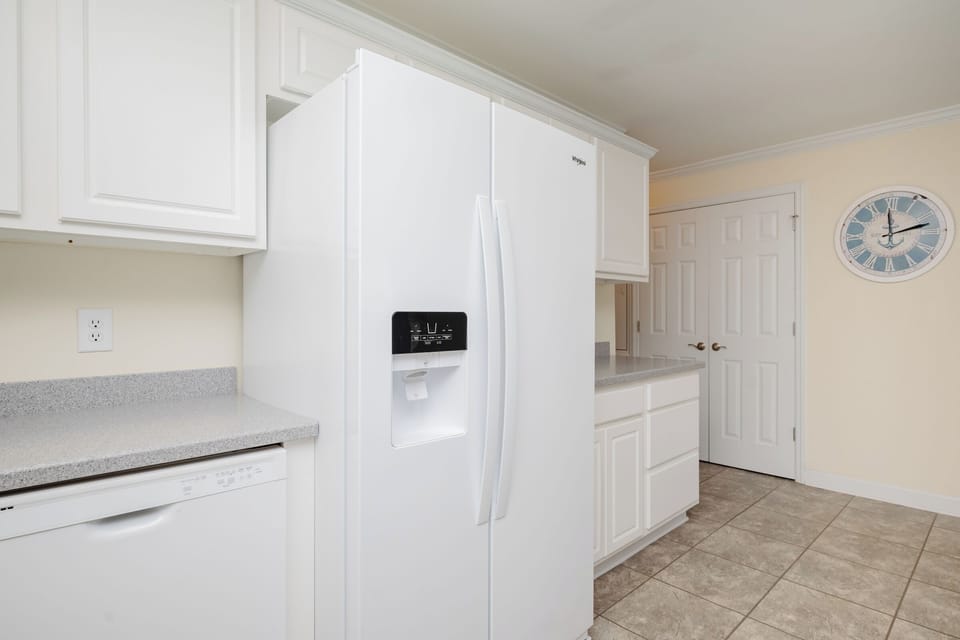 Kitchen - North