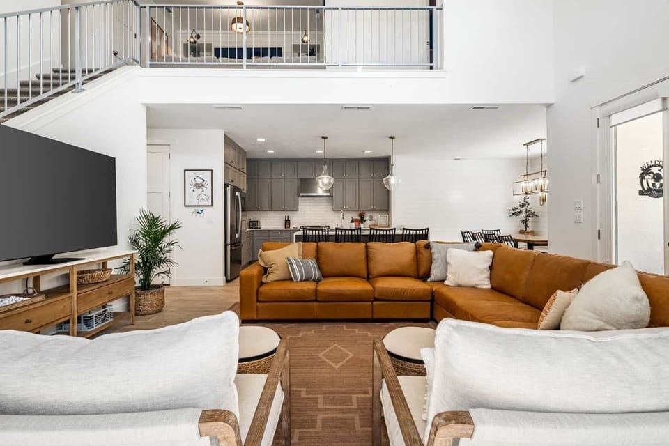 Townhome, 5 Bedrooms | Living area | Smart TV