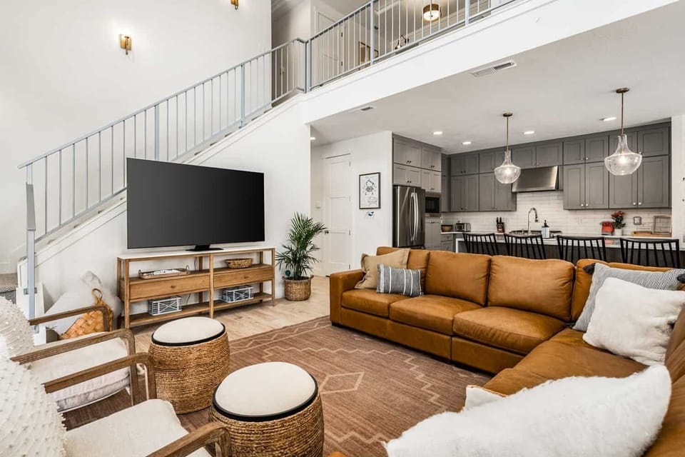 Townhome, 5 Bedrooms | Living area | Smart TV