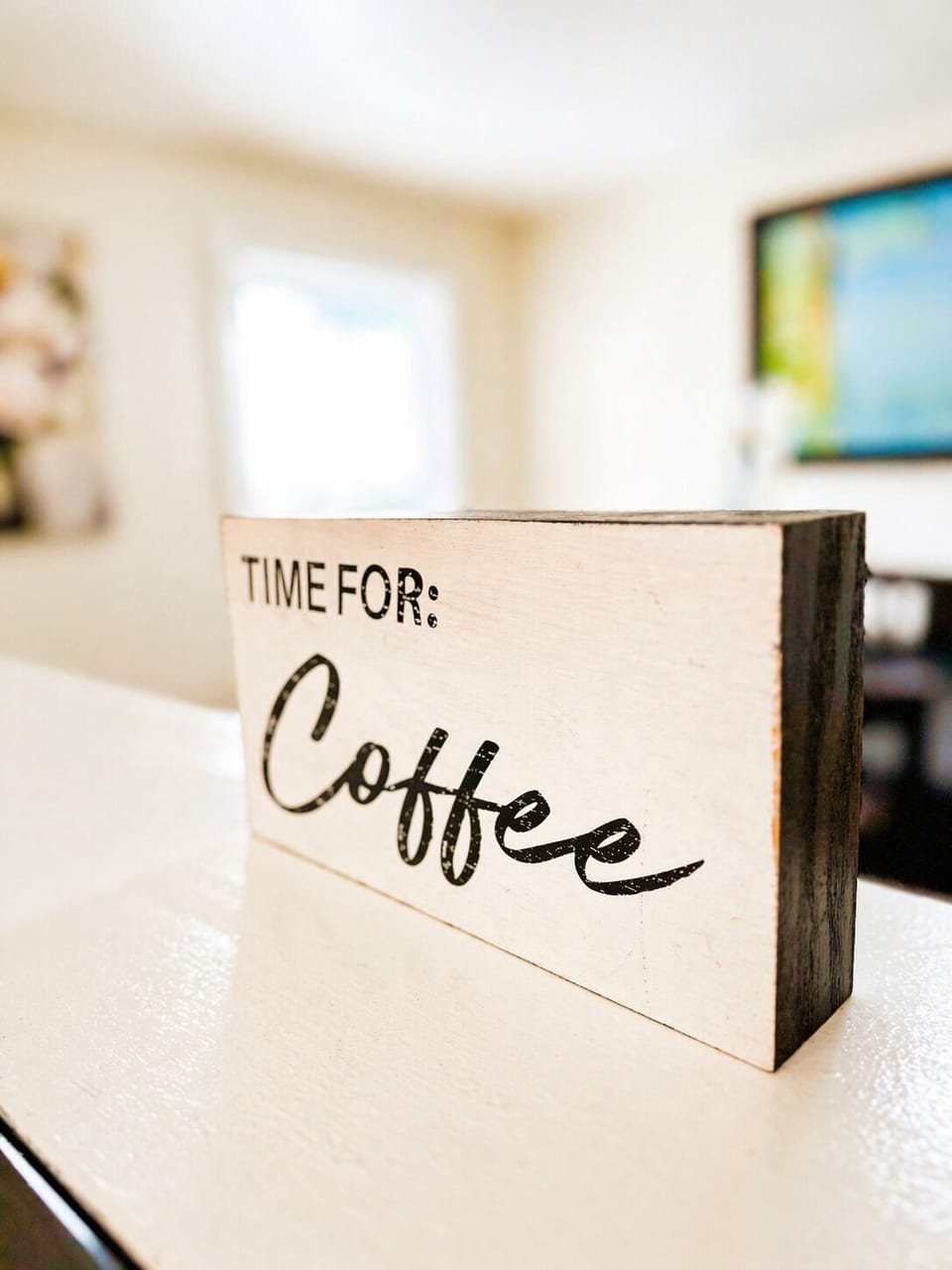 “Time for coffee”—start your mornings right in a warm, inviting space