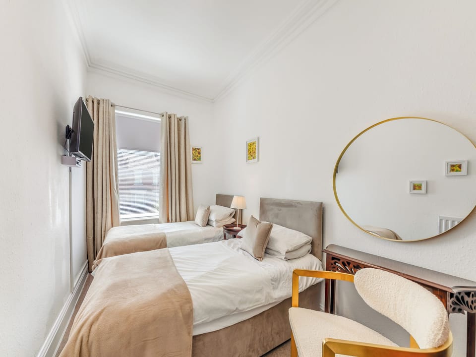 Twin bedroom | The Manse, Coxhoe, nearby Durham