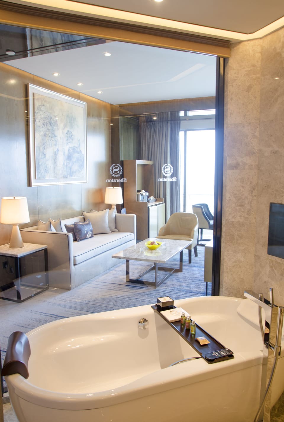 Club Suite, 1 Bedroom, Ocean View | Deep soaking bathtub