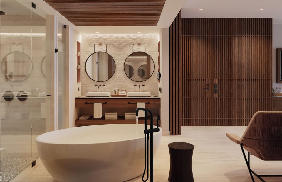 Run of the House | Hypo-allergenic bedding, free minibar, in-room safe