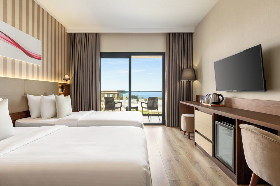 Premium bedding, minibar, in-room safe, desk