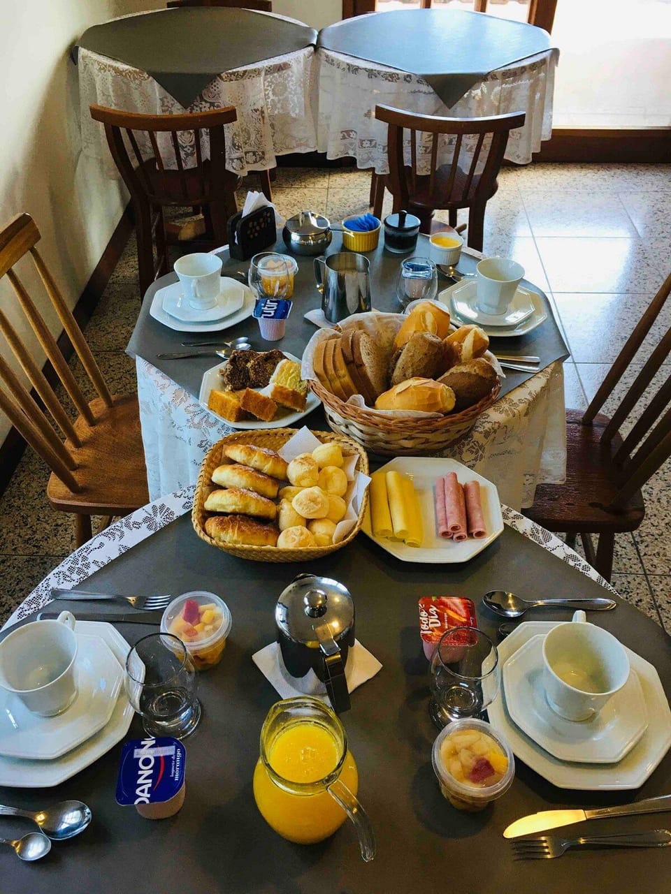 Daily cooked-to-order breakfast for a fee