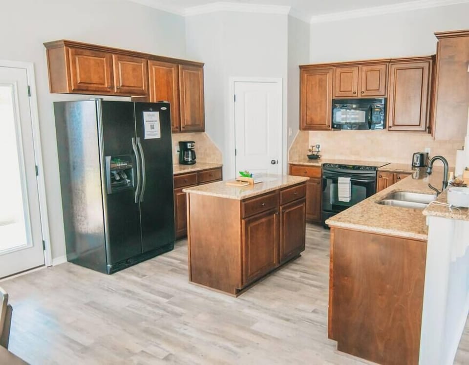 Kitchen (1)