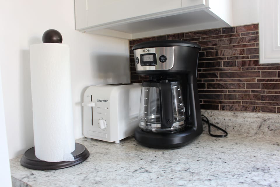 Full size coffee pot