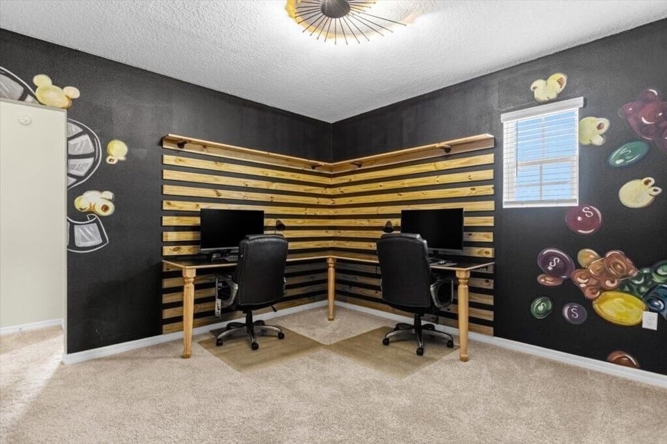 7711 Oakmoss Loop (9).jpg