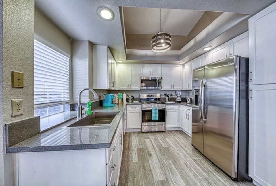 Brand New Remodeled Kitchen