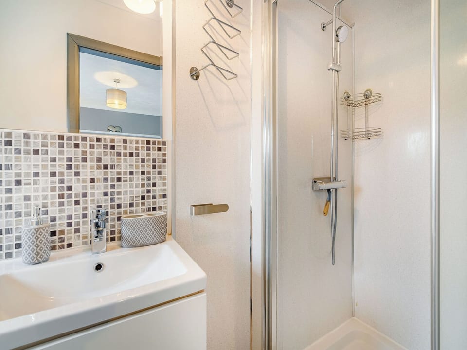 En-suite | Highview, Brodick, Isle of Arran
