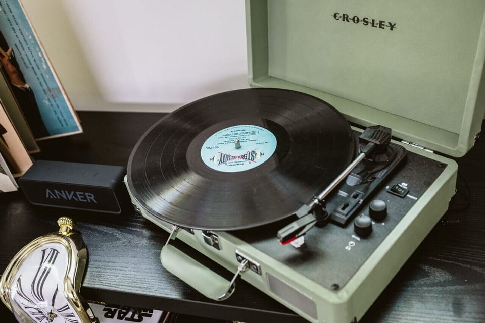 Enjoy a record player, popcorn machine, gumball machine, board games, piano, Occulus 2, and so much more during your stay with us at Lagom Home Durham!