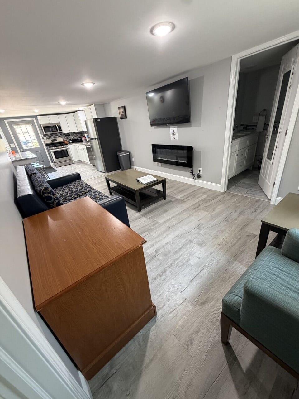 Living Room W/Sleeper Sofa