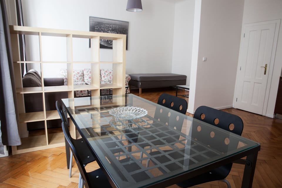 Apartment | Game room