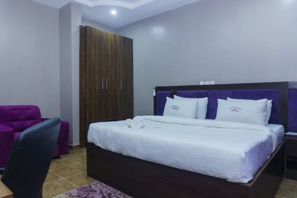 Deluxe Single Room | Desk, free WiFi, bed sheets