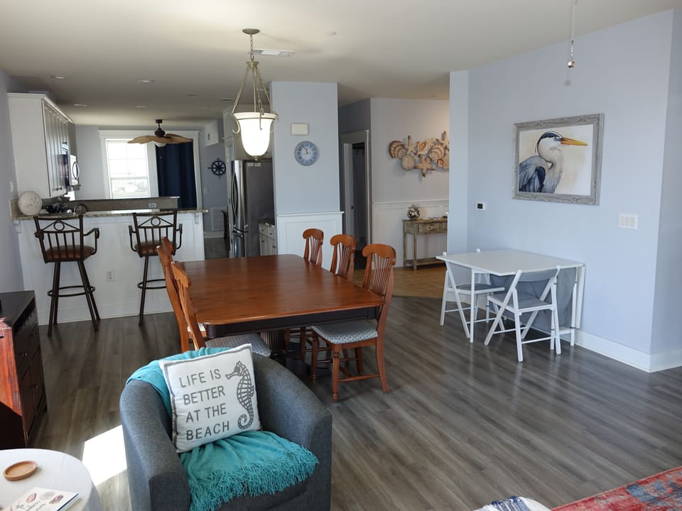 Open floor plan.