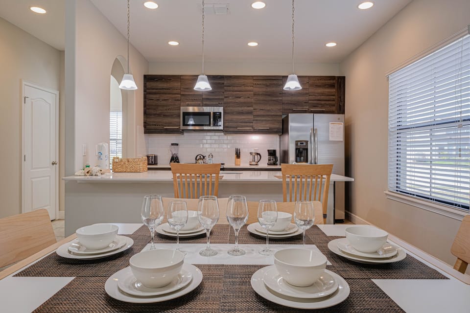 House, 3 Bedrooms | Dining