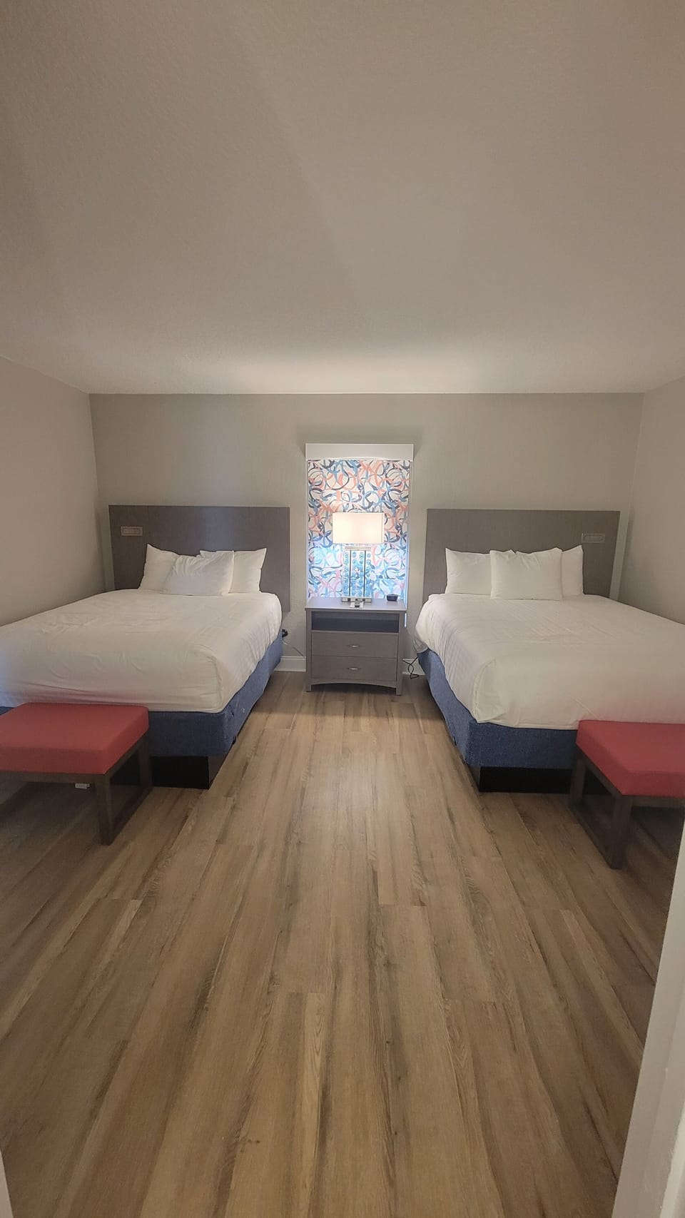 2nd  bedroom