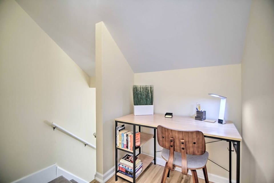 The high-speed internet and workstation enables you to work remotely and check in with the office when needed.  A selection of books is available for children and adults to enjoy for reading and relaxation. 