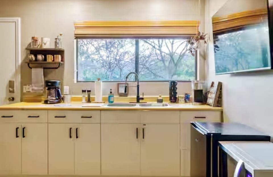 The kitchenette is setup perfectly for you morning coffee needs. 