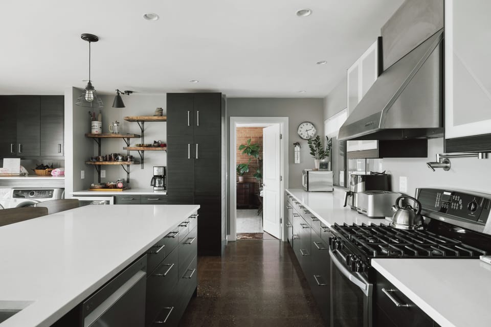 Concierge options: pre-stocked fridge, margarita bar, chef services