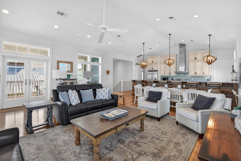 Just B Grayton - Santa Rosa Beach - Living Room