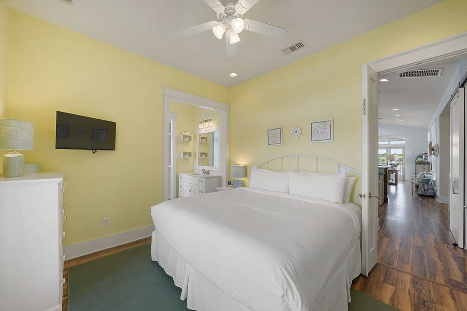 Just B Grayton - Santa Rosa Beach - Bedroom