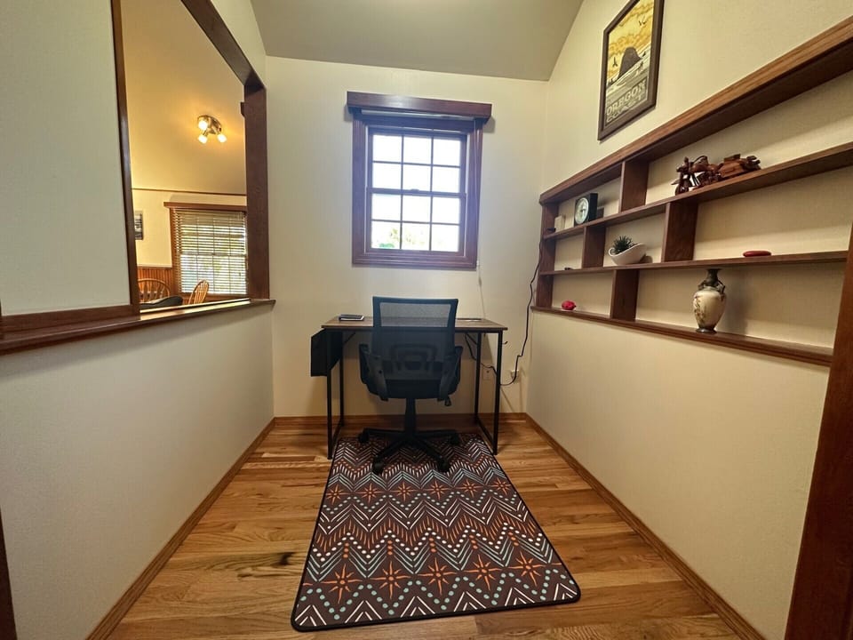 Writing desk and chair
