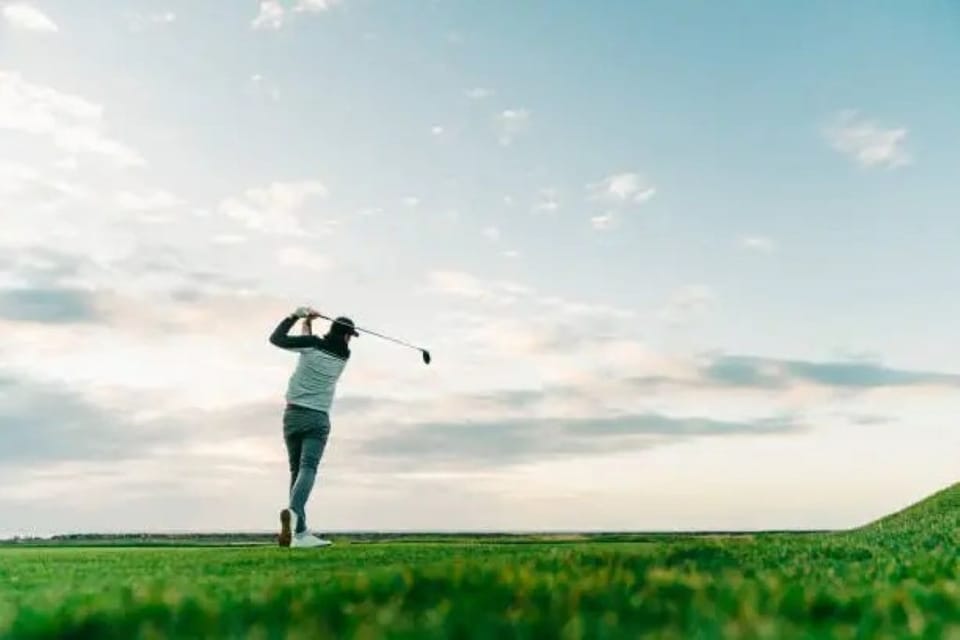 Playing Golf?  Only a short drive to many of the top Victorian Golf Courses