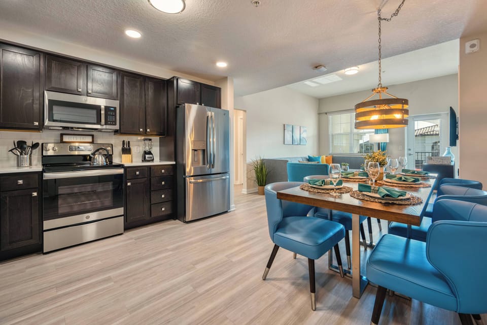 Kitchen and dining area