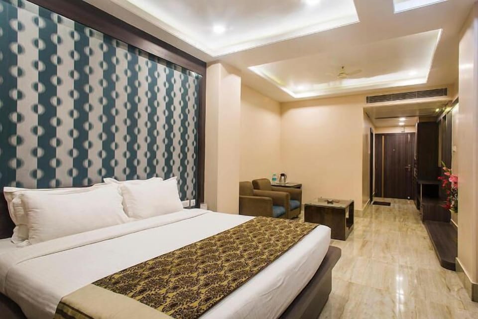 Soundproofing, iron/ironing board, free WiFi, bed sheets