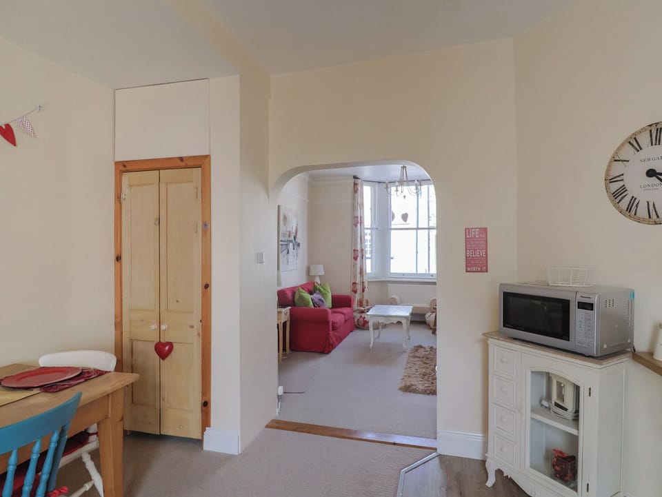 Cottage | Interior