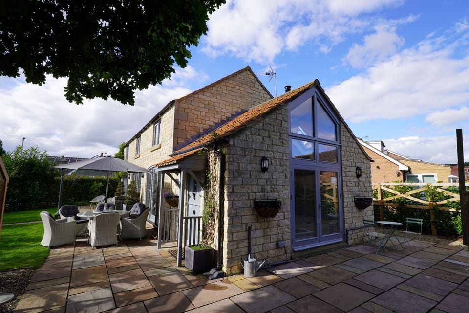 Cottage | Property grounds