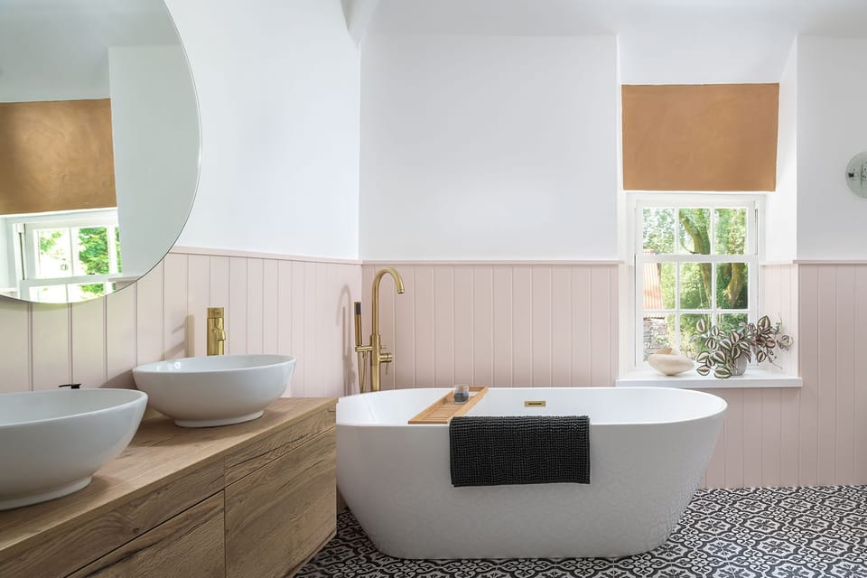 ensuite bathroom