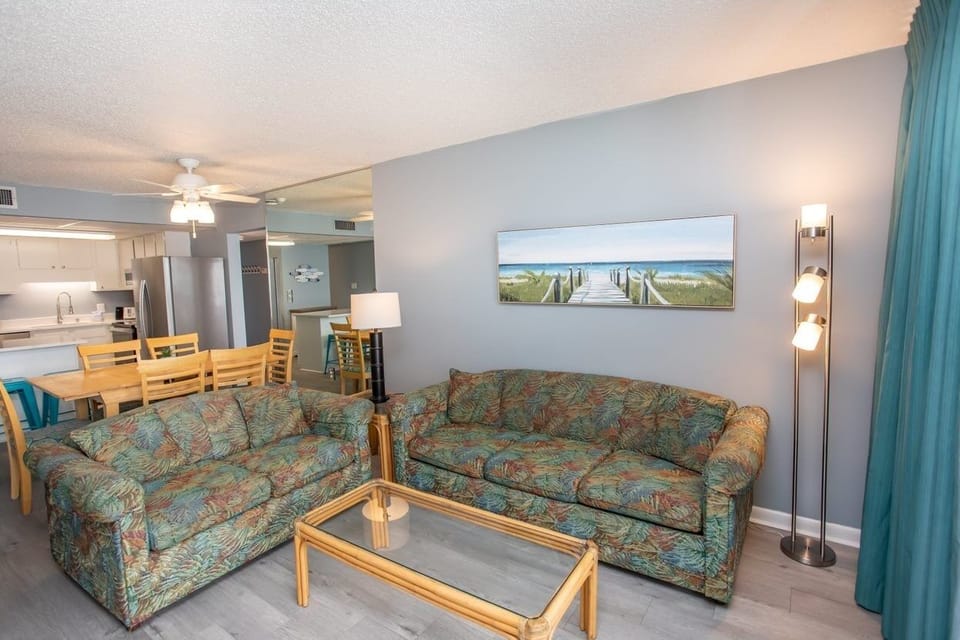 Home Decor,Couch,Furniture,Indoors,Living Room
