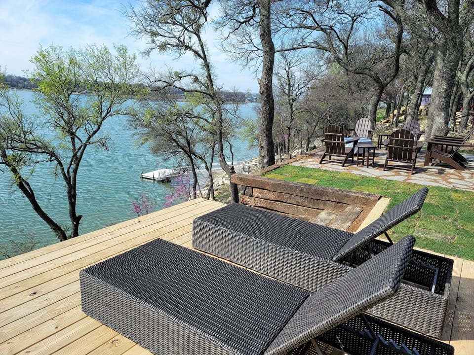 Lakeside Lounging Deck