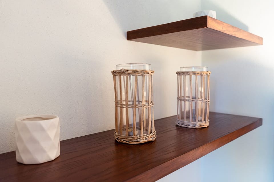 Premium Studio | Down comforters, in-room safe, blackout drapes, free WiFi