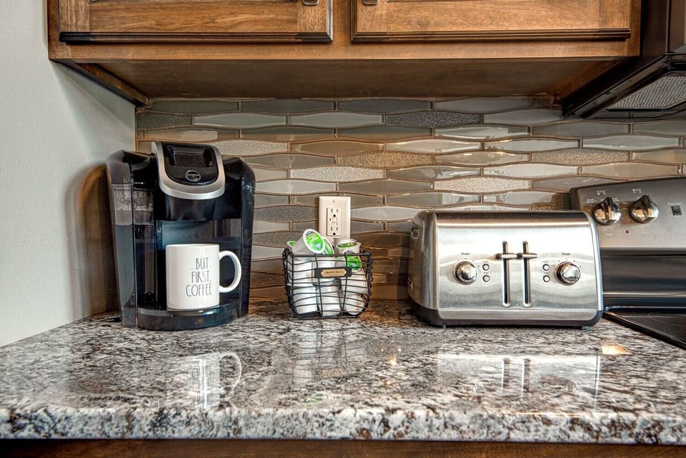 Enjoy the Keurig machine and complimentary K-cups