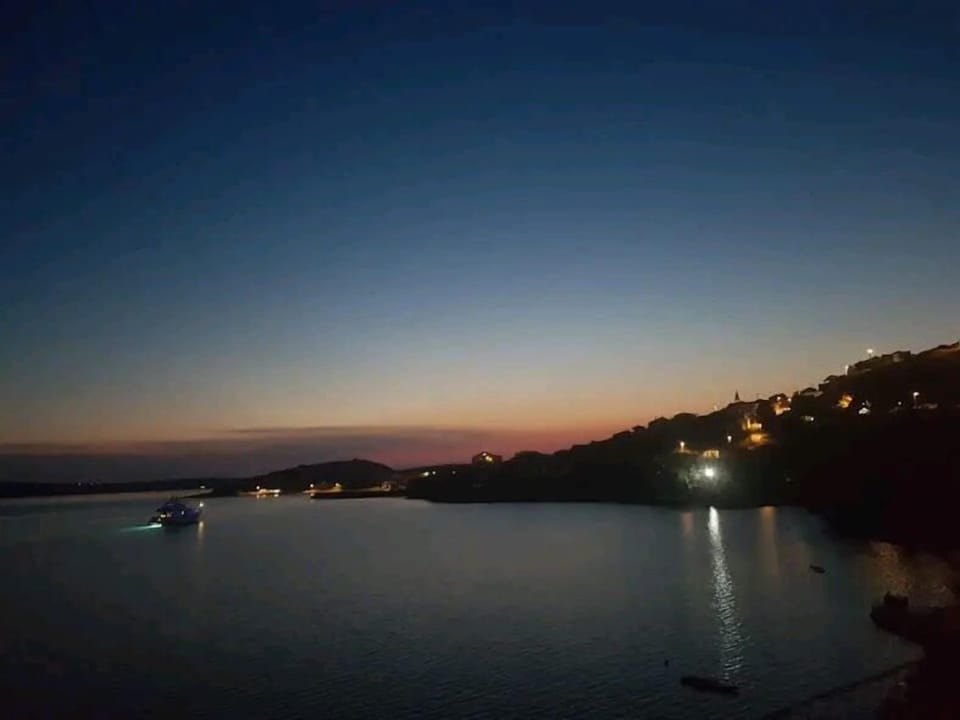 Image 10