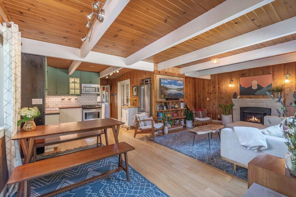 Open concept dining room, kitchen, and living room right as you walk in the front door. 