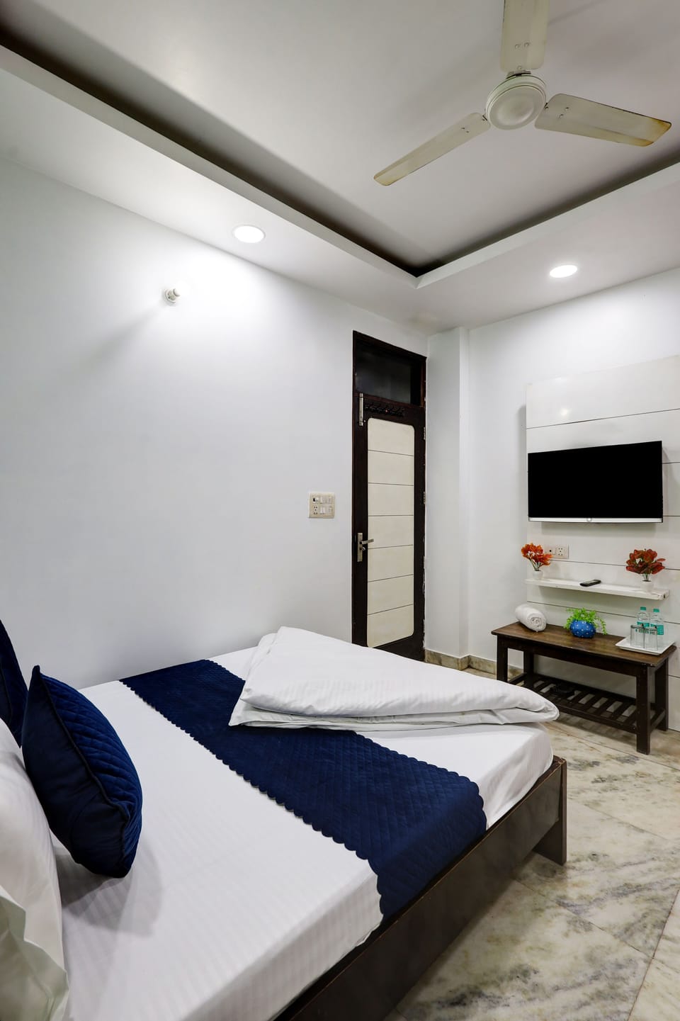 Deluxe Double Room | Desk, free WiFi, bed sheets