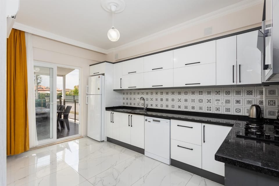 Equipped kitchen