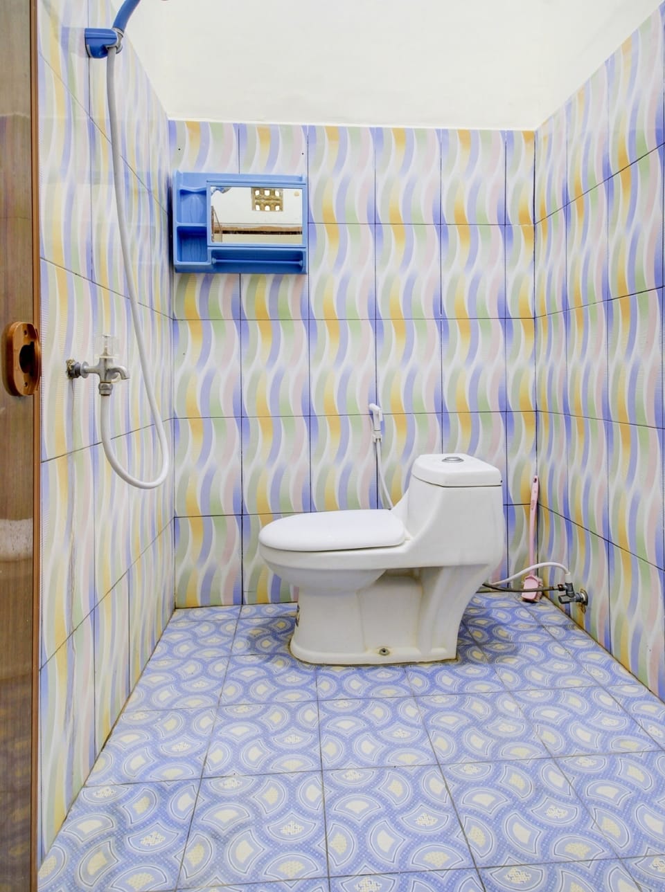 Deluxe Double Room | Bathroom | Shower, towels