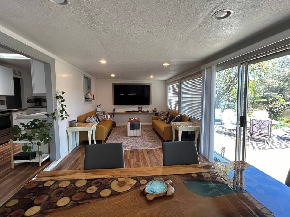 191b51e8 9376 4439 b609 29dd21bfce85