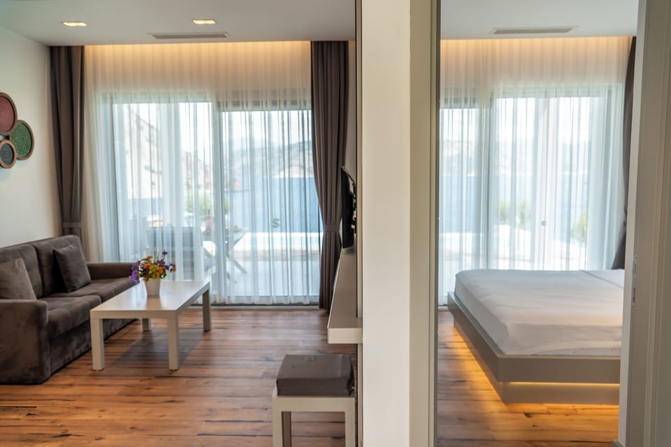 Villa with Panoramic Sea View and Infinity Pool | Premium bedding, minibar, in-room safe, free WiFi