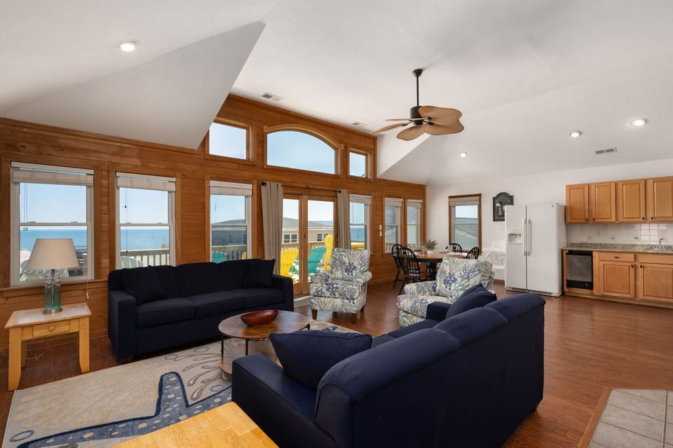 SNH241: Ocean Oasis | TL Living Area - Deck Access, Ocean Views