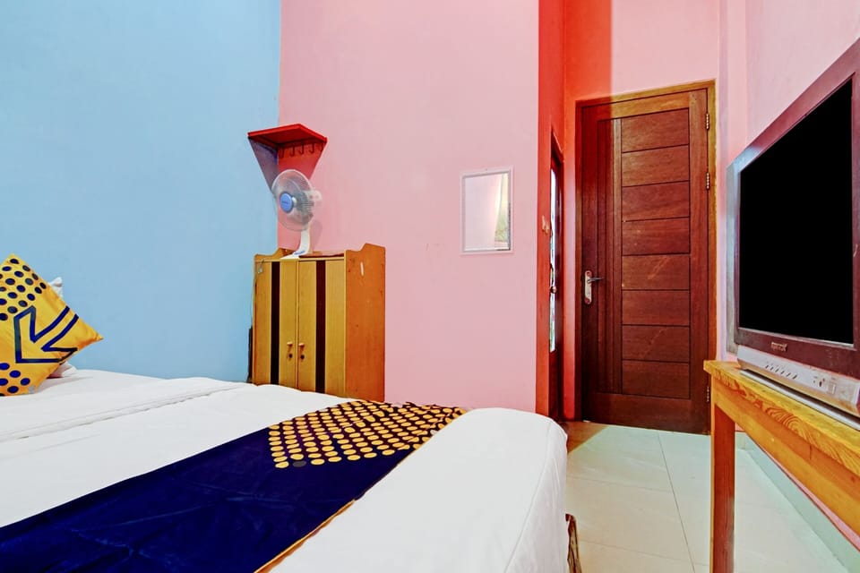 Economy Double Room | Free WiFi, bed sheets