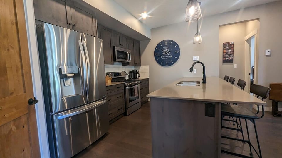 Condo, 2 Bedrooms | Private kitchen | Coffee/tea maker, fridge, oven, toaster