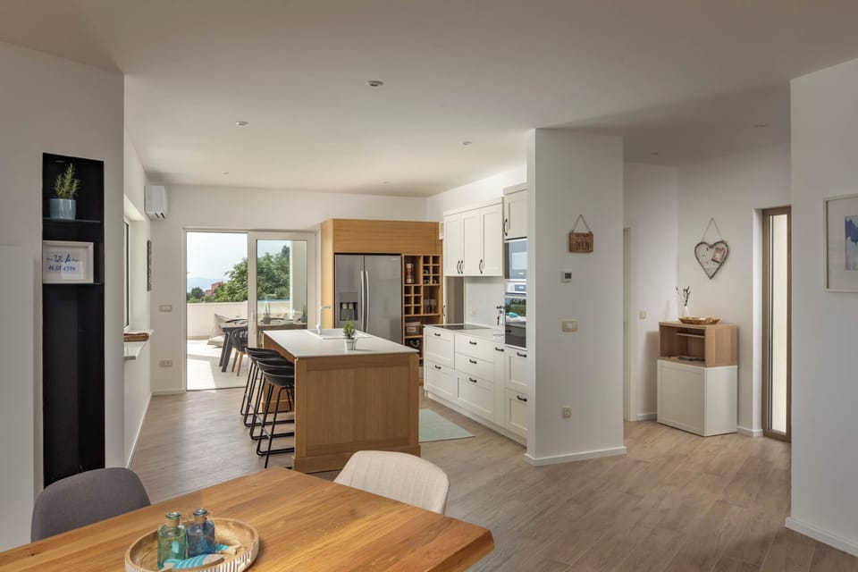 Kitchen and dining area